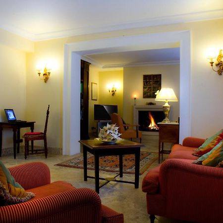 Logge Del Perugino; Sure Hotel Collection By Best Western Città della Pieve İç mekan fotoğraf