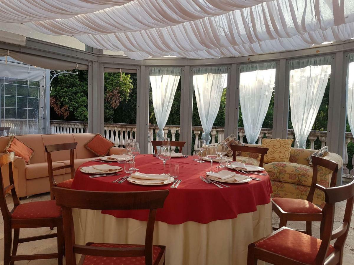 Logge Del Perugino; Sure Hotel Collection By Best Western Città della Pieve Dış mekan fotoğraf