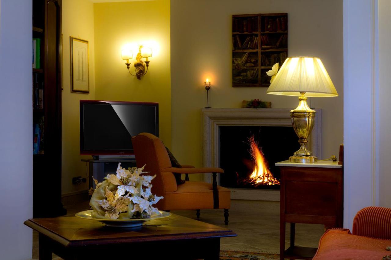 Logge Del Perugino; Sure Hotel Collection By Best Western Città della Pieve Dış mekan fotoğraf