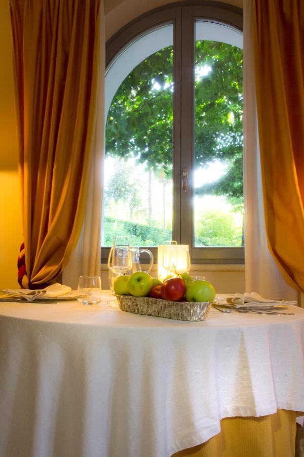 Logge Del Perugino; Sure Hotel Collection By Best Western Città della Pieve Dış mekan fotoğraf