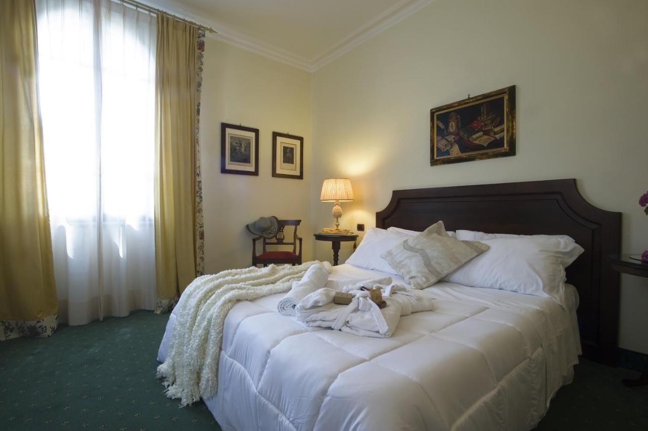 Logge Del Perugino; Sure Hotel Collection By Best Western Città della Pieve Oda fotoğraf